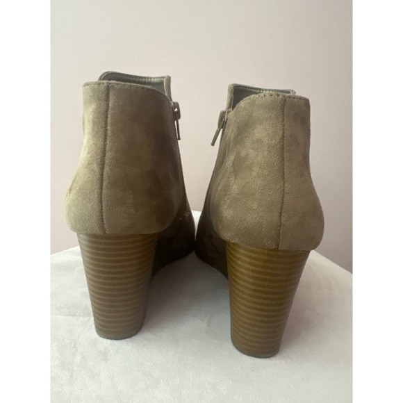 Style & Co. Tan Ankle Boots - Picture 4 of 6